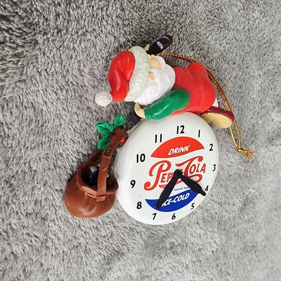 1997 Vintage Santa Pepsi Cola Ice Cold Clock Face Christmas Ornament - Picture 4 of 7